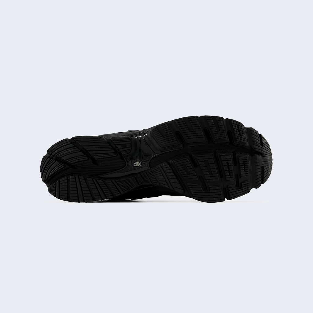 1954R Black / Black