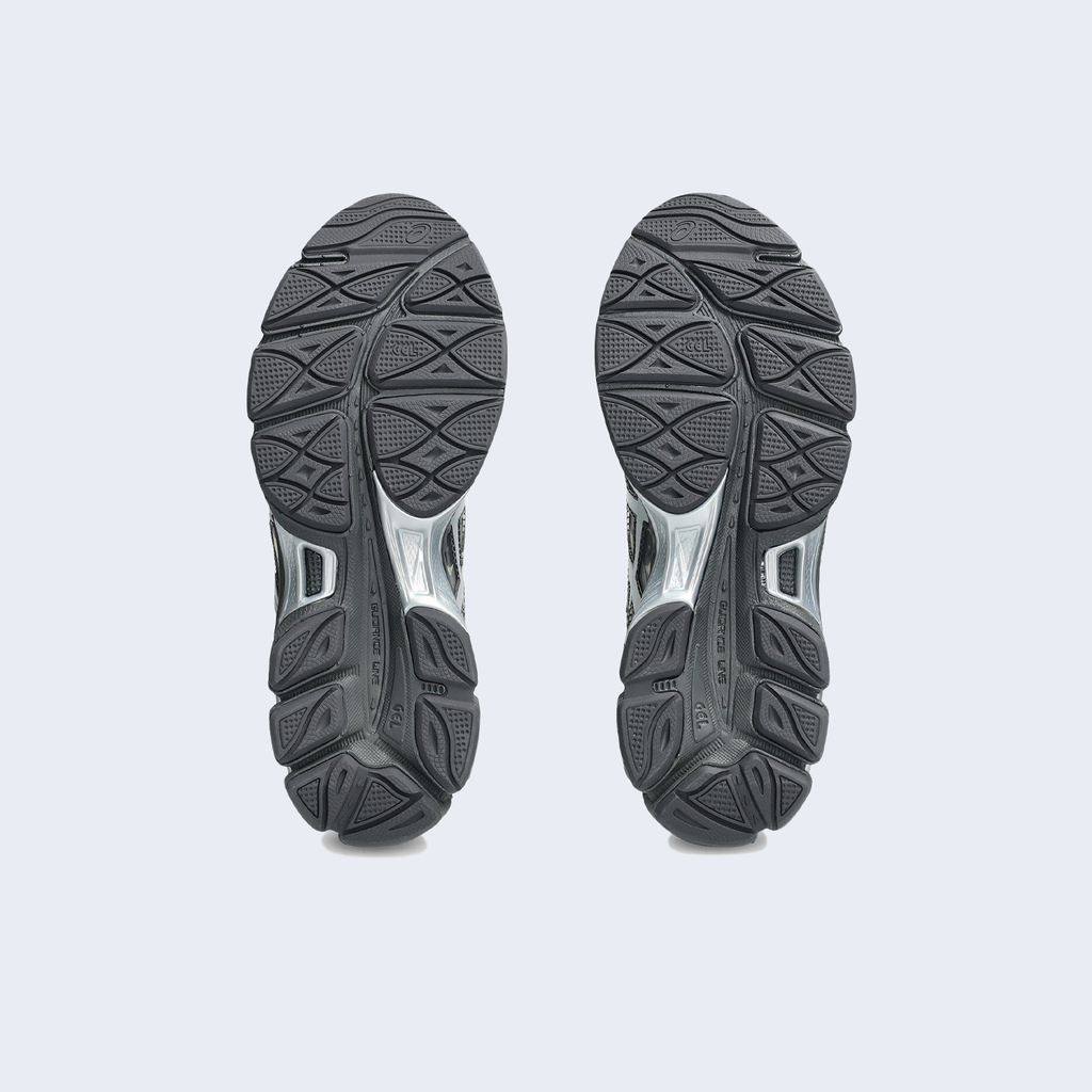 Gel-Cumulus 16 SSCB Ivory / Black
