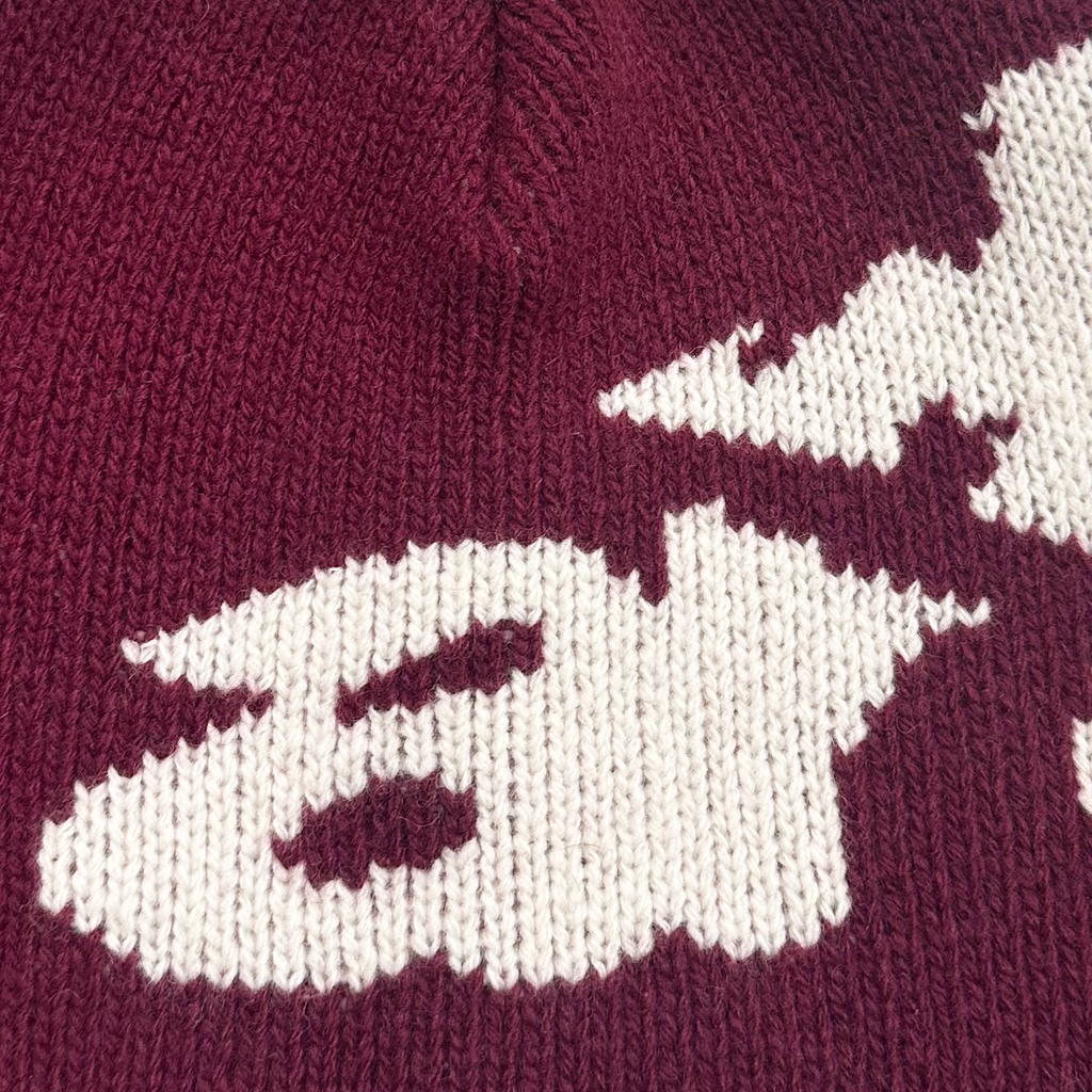 Ripped Arte Side Beanie Bordeaux
