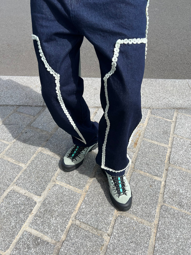 Flower Trim Denim Pants Blue