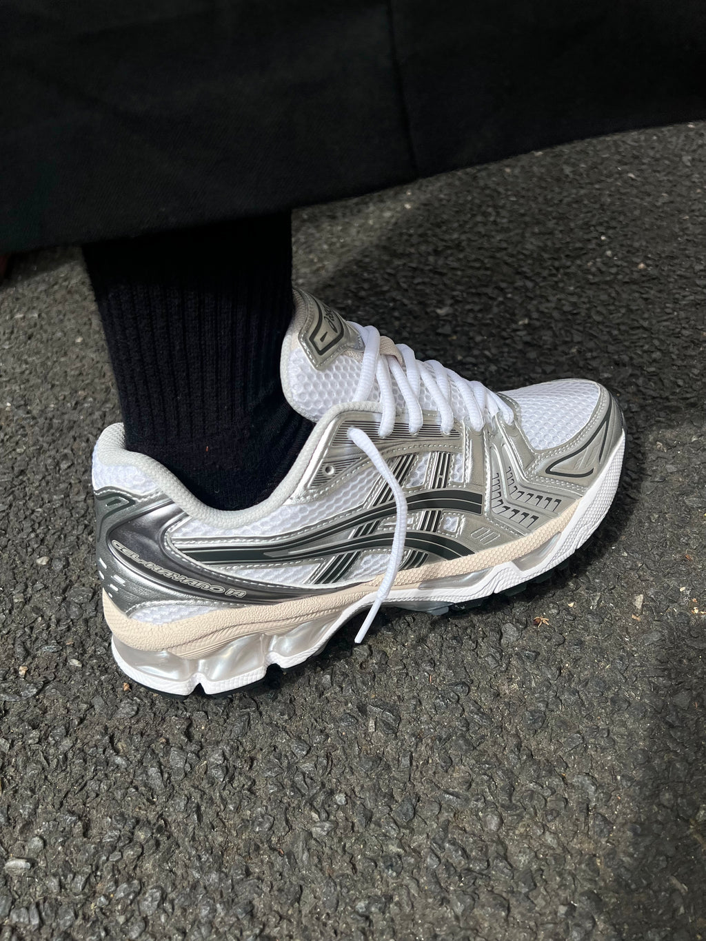 Gel-Kayano 14 White / Graphite Grey