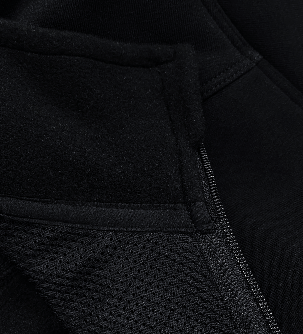 Kyanite Jacket Black