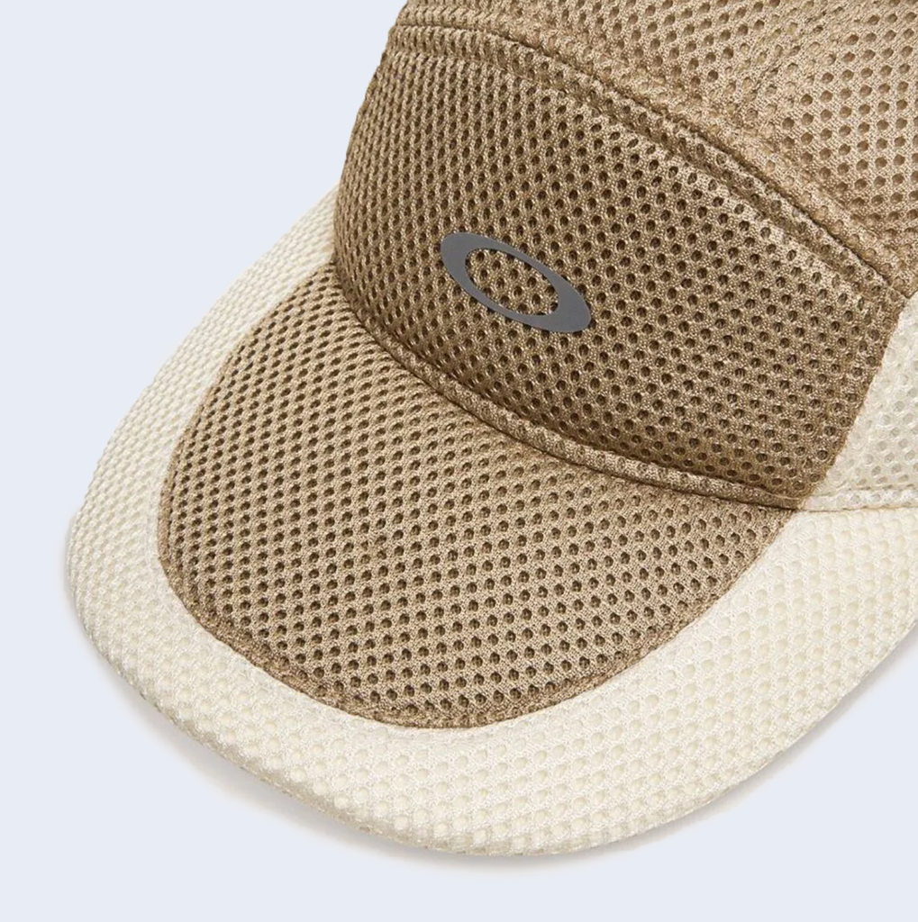 Pursuit Ultra Cap Cream / Brown