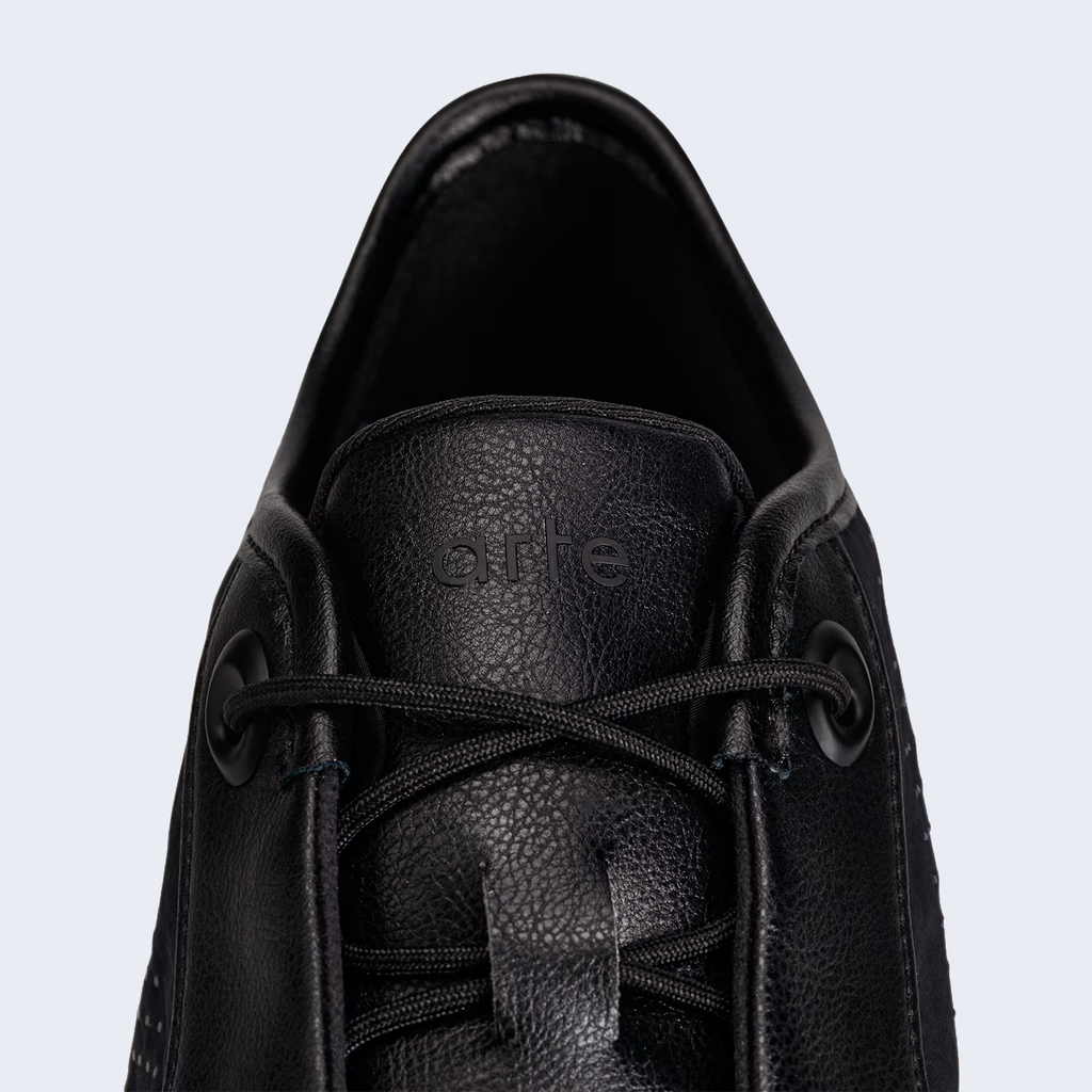 Arte F50 Crinkle Nylon Black