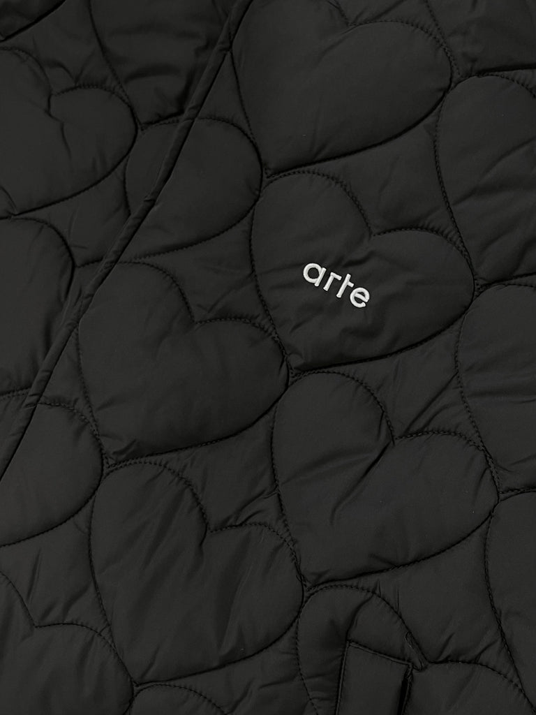 Vince Heart Vest Black