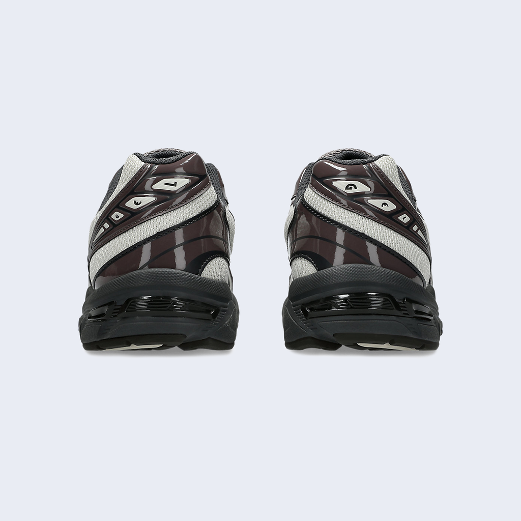 Gel-1130 Oatmeal / Obsidian Grey