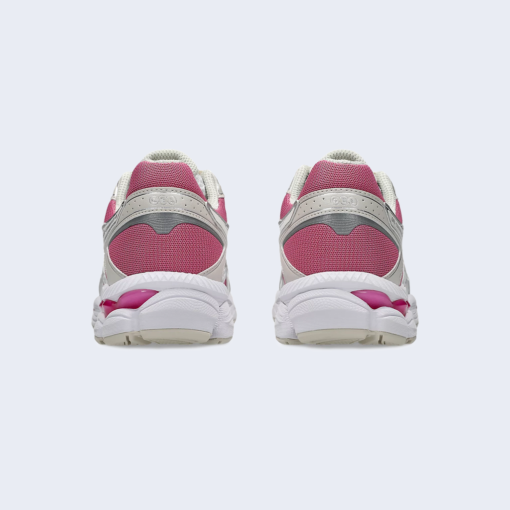 Gel-Cumulus 16 White / Cream