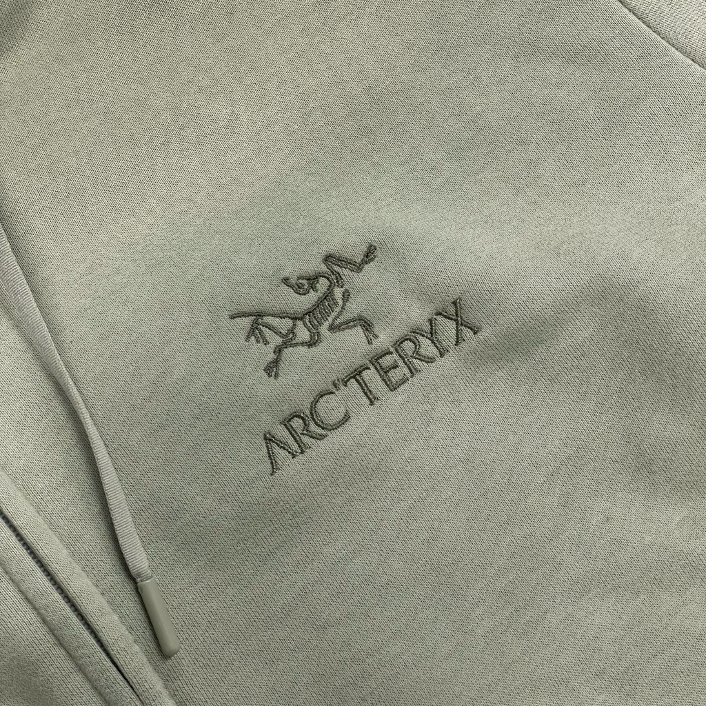 Emblem Fleece Full-Zip Hoody Habitat