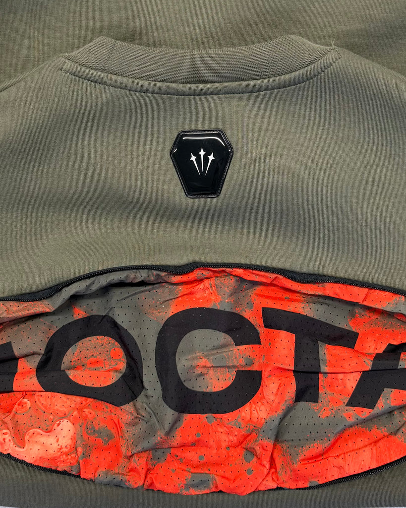 Nocta Trapeziud Cut Crewneck Green