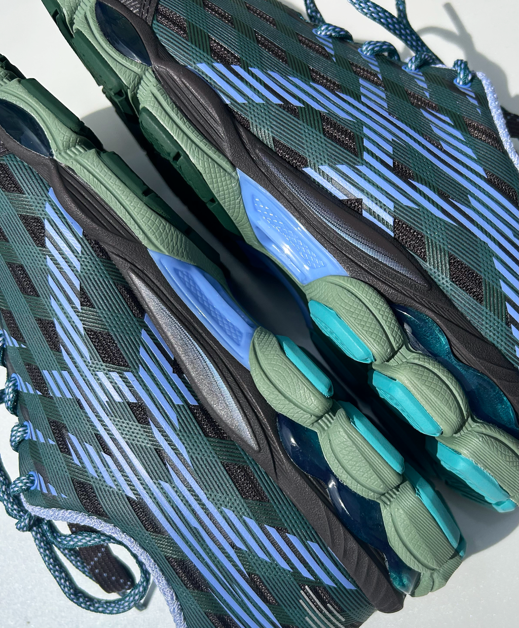 US8-S GEL-SJ33 Roasted Coffee / Periwinkle Blue