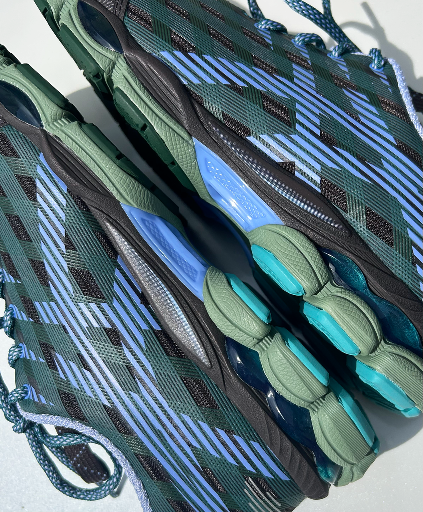 US8-S GEL-SJ33 Roasted Coffee / Periwinkle Blue