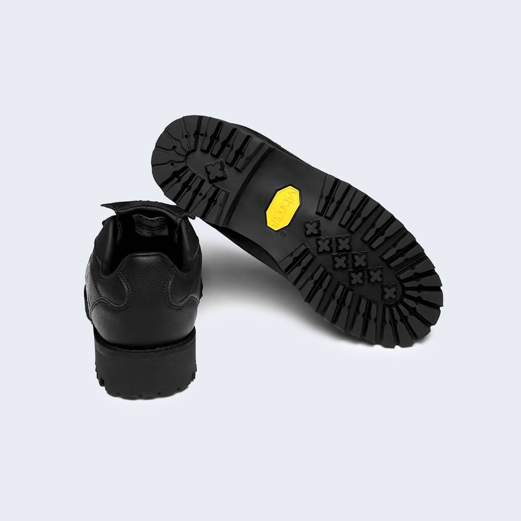 Authentic Pulse Vibram Black