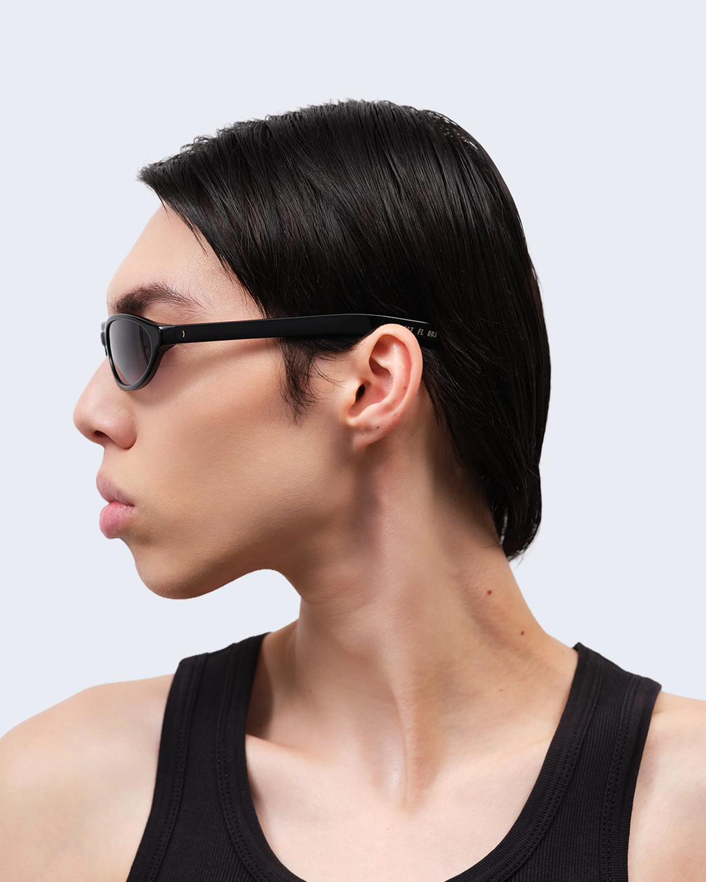 Olympia Solid Black / Solid black Lens
