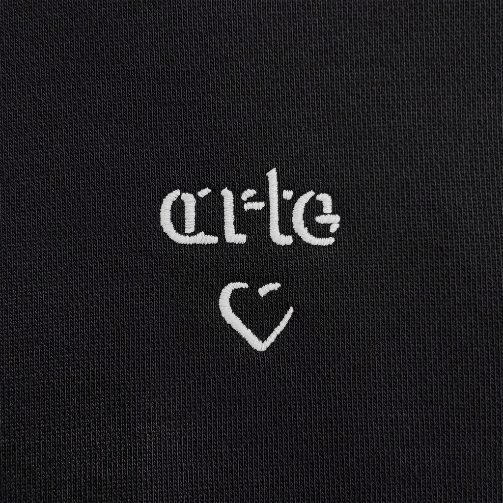 Arte Heart Hoodie Black
