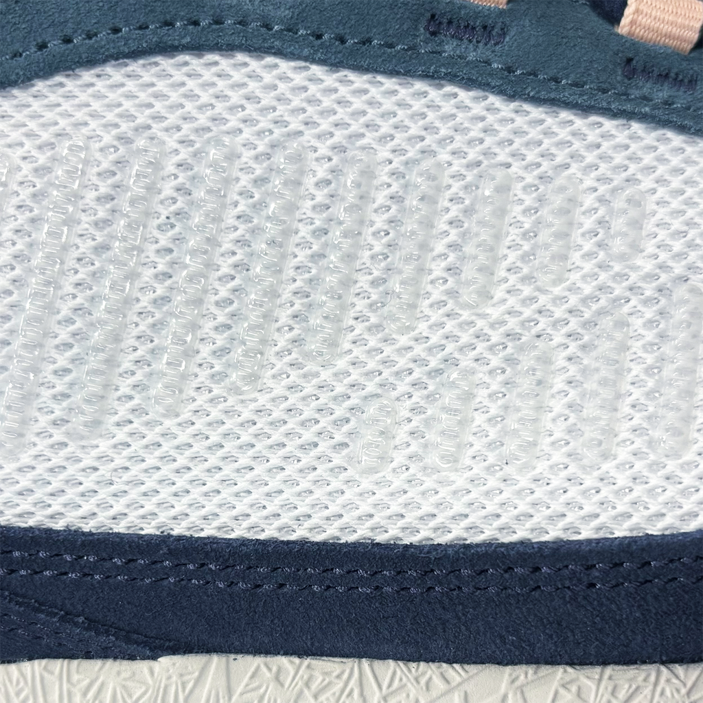 Gel-Quantum 360 AMP White / Midnight