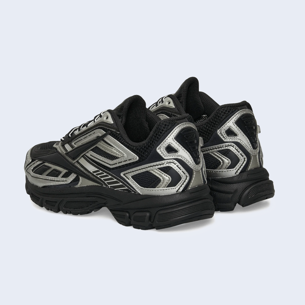 Premier Road Ultra Black Metallic