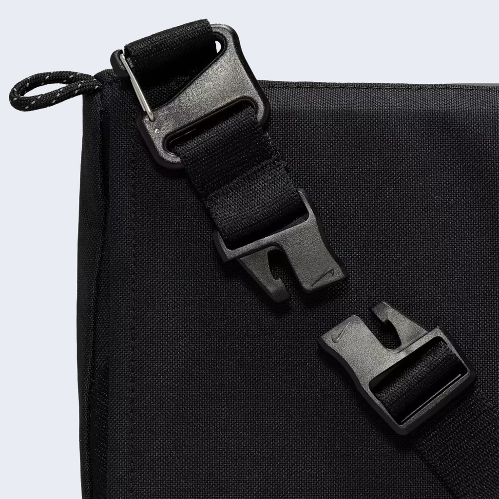Shoulder Bag ACG Daymax Black / College Gray