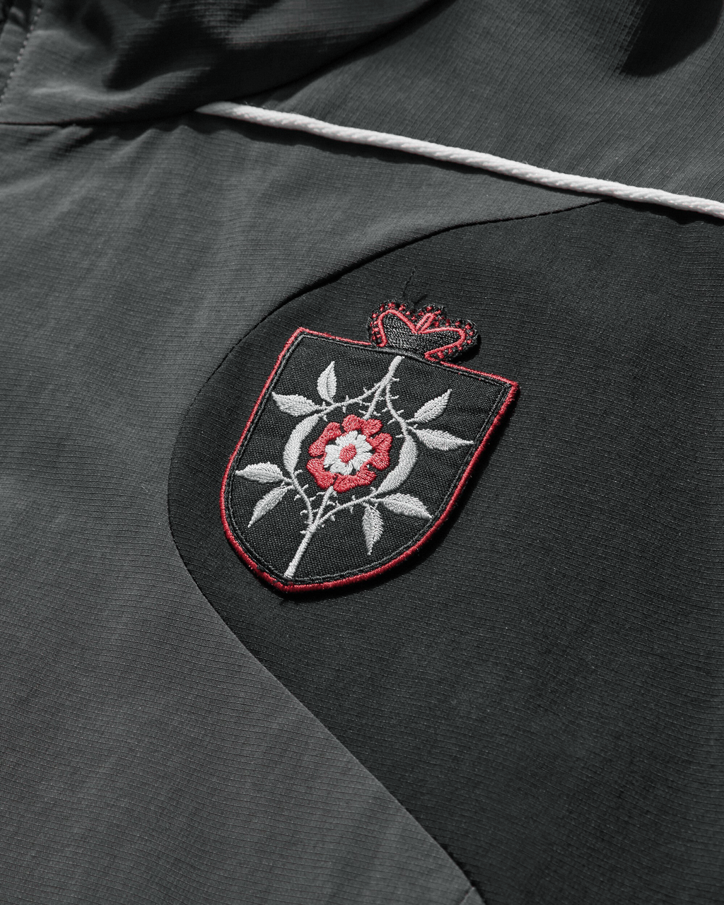 Rose Crest Masked Tracksuit Black / Dark Grey