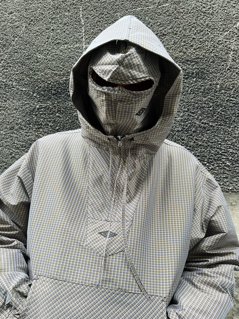 Masked Check Anorak Beige / Black