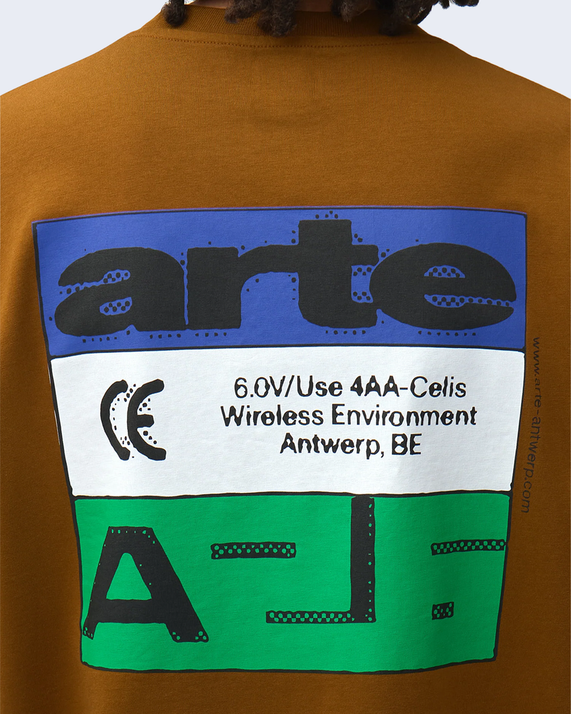 Tricolor Serial T-Shirt Brown