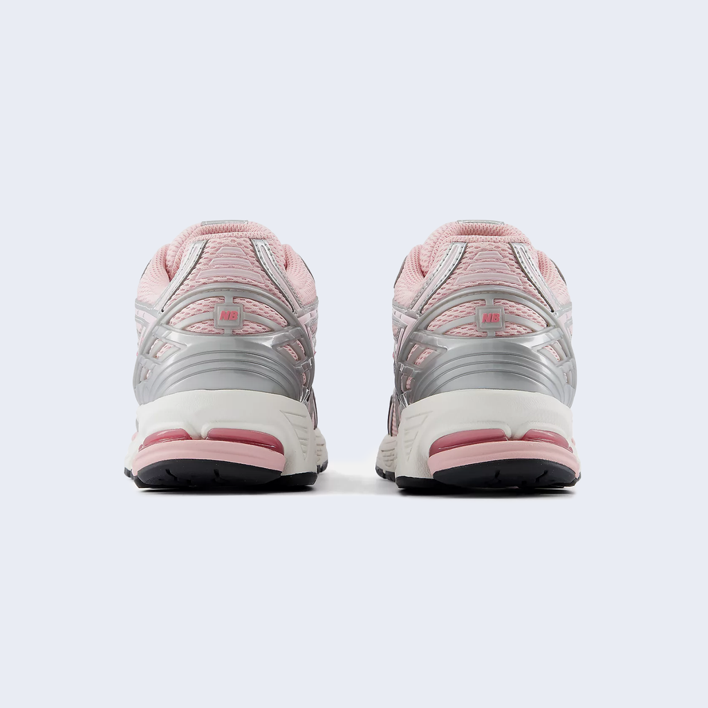 1906R Pink Chalk