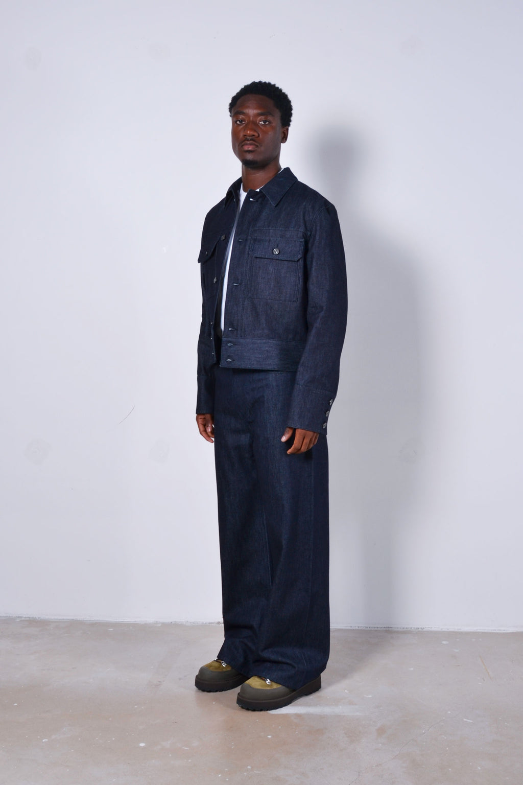 Montmartre Dark Indigo